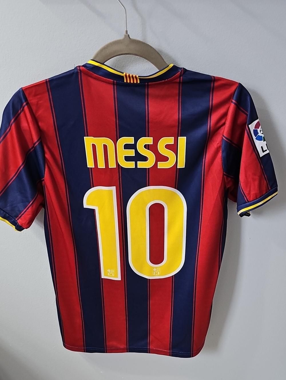 Messi #10 FC Barcelona FCB FIFA 2009 World Champion Jersey Youth 30